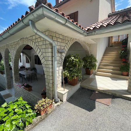 Apartment Benky Pićan Zewnętrze zdjęcie